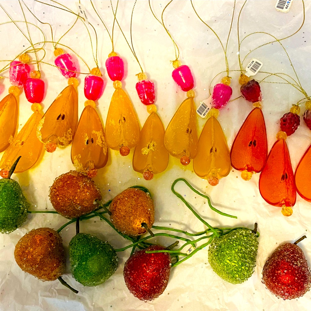 21 PIECE FRUITY ORNAMENTS for CHRISTMAS OR HOUSEHOLD DECOR